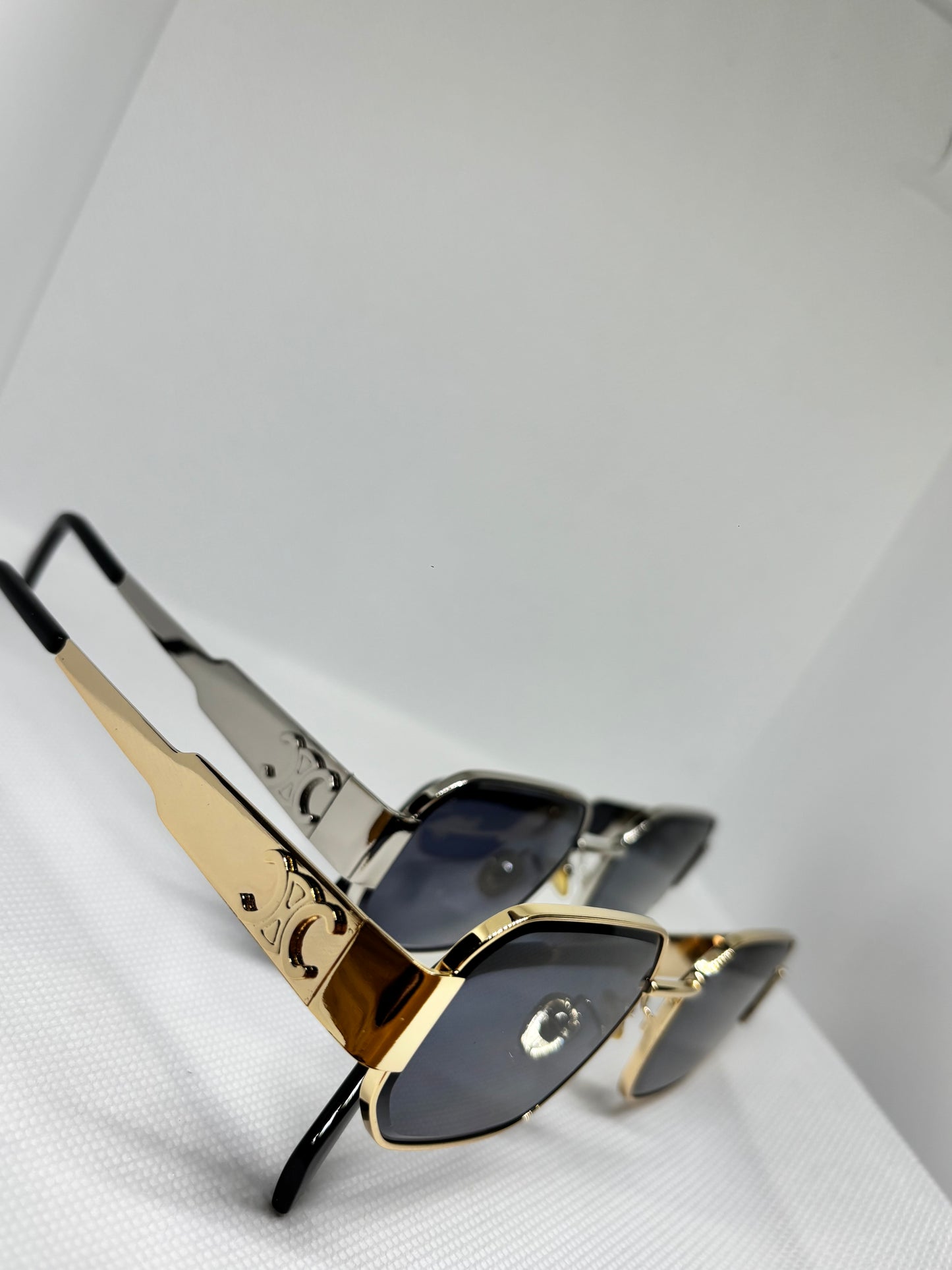 GOLD CC