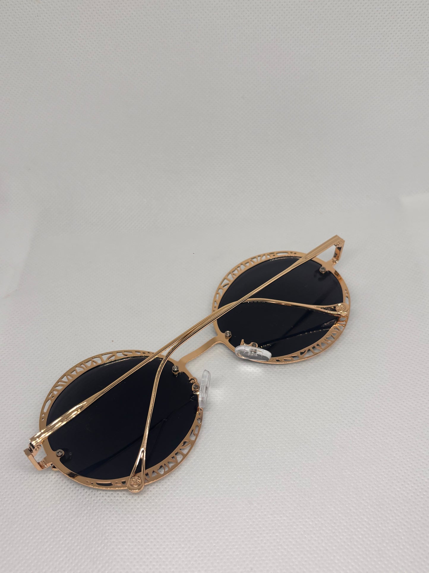 CC CIRCLE SUNGLASSES