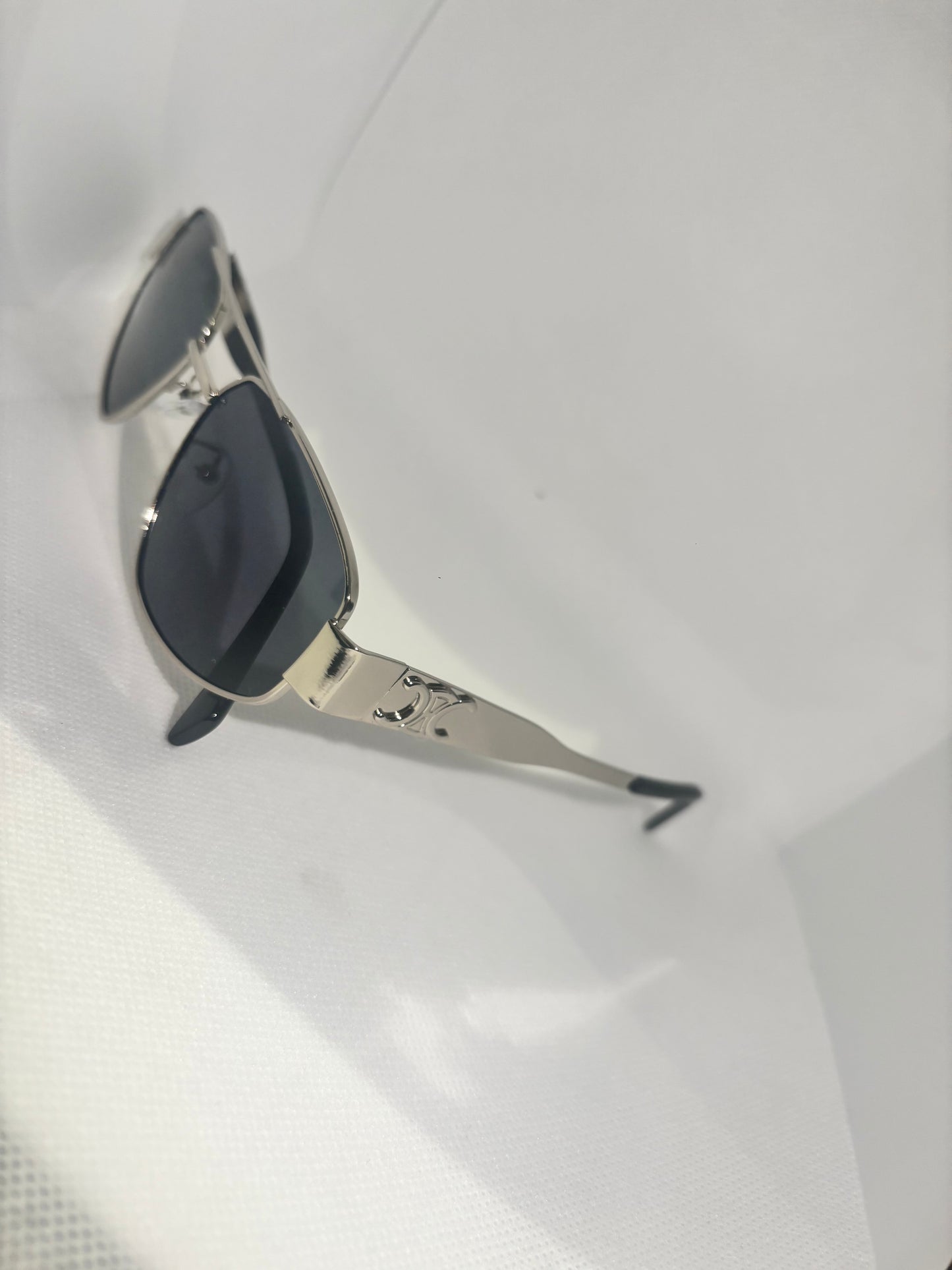 SILVER CEL