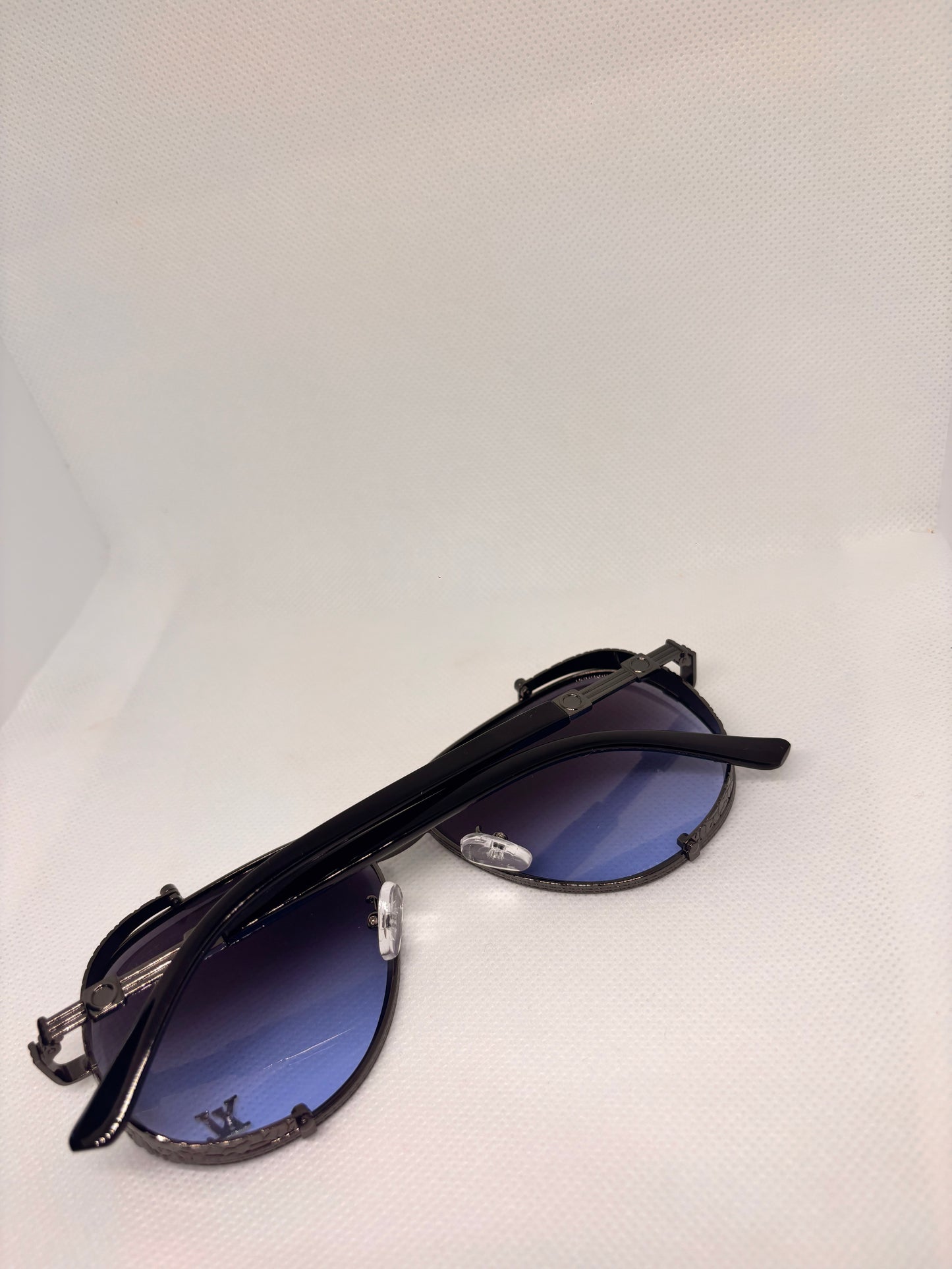 L SUNGLASSES