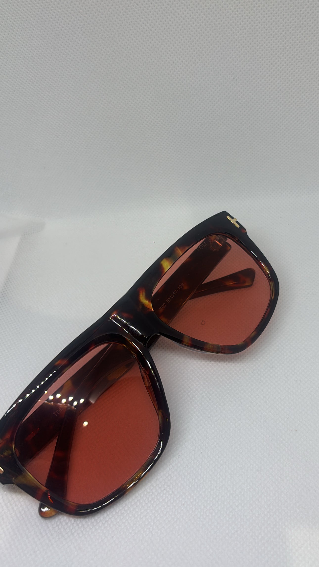 TF SUNGLASSES