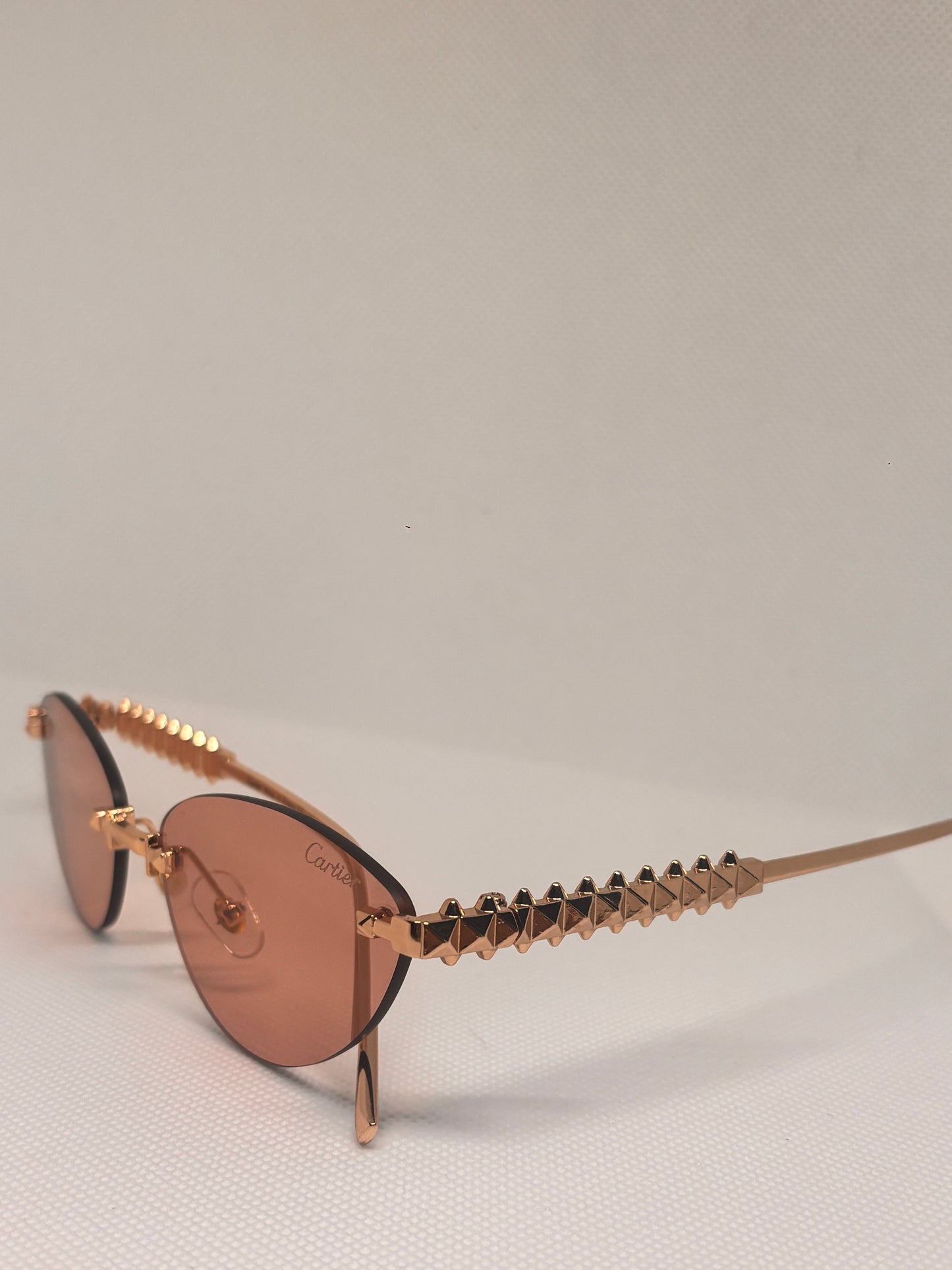 FF PINK POINTED SUNGLASSES