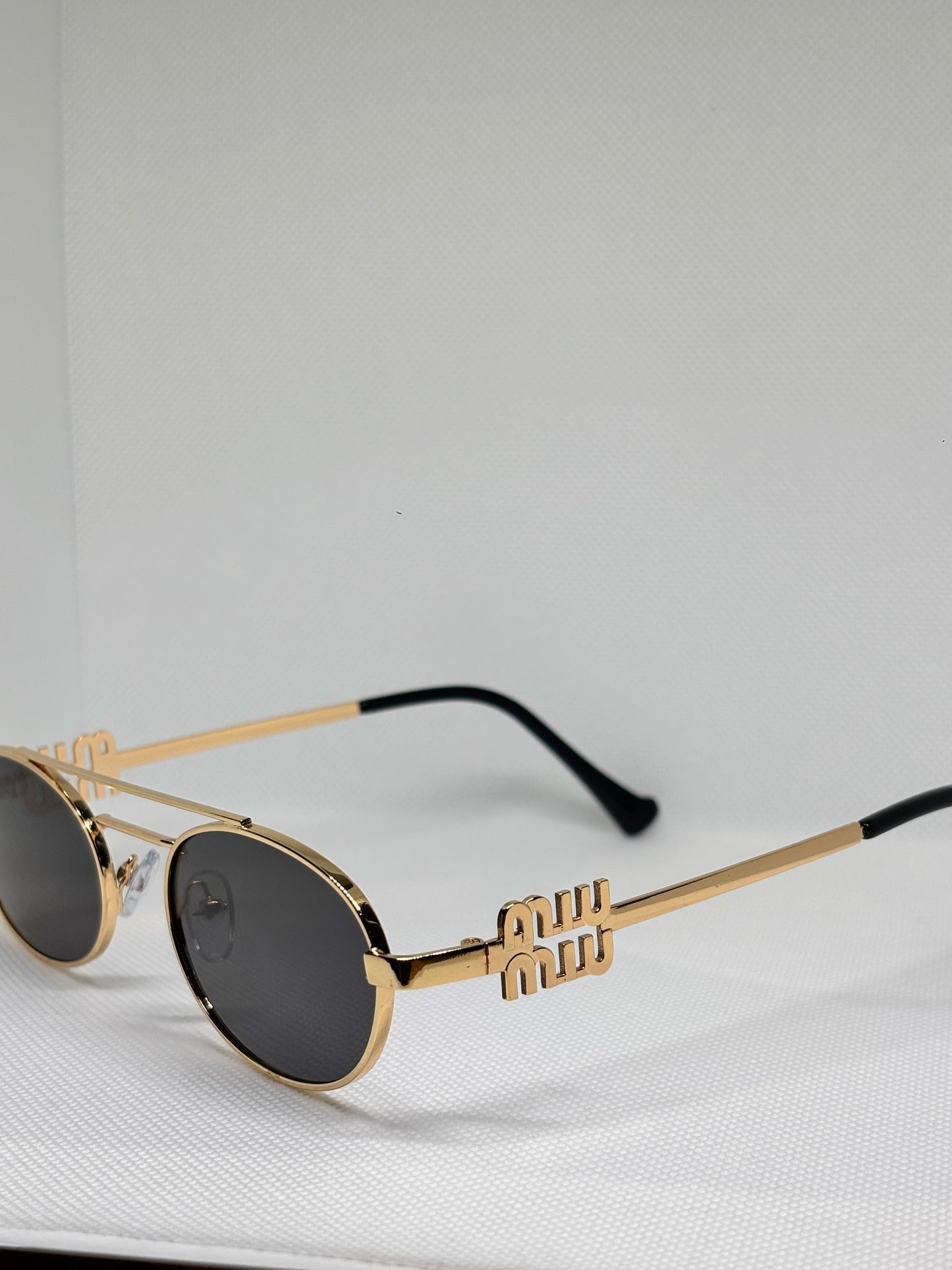 MIU GOLD SUNGLASSES