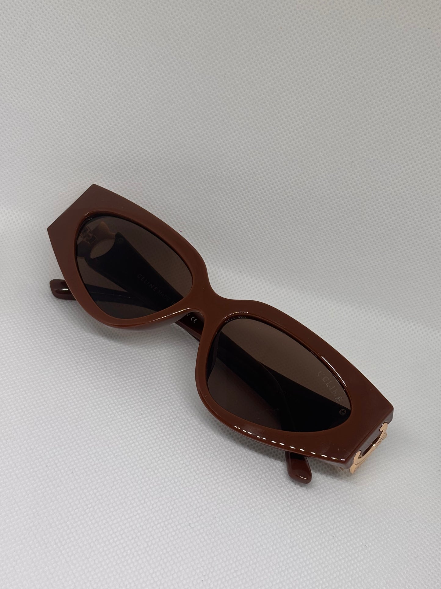 BROWN CEL SUNGLASSES
