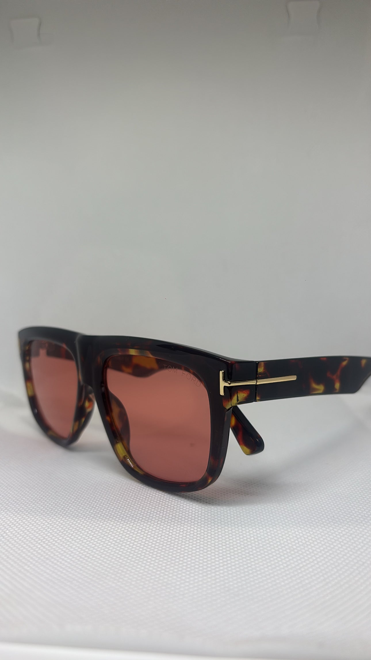 TF SUNGLASSES