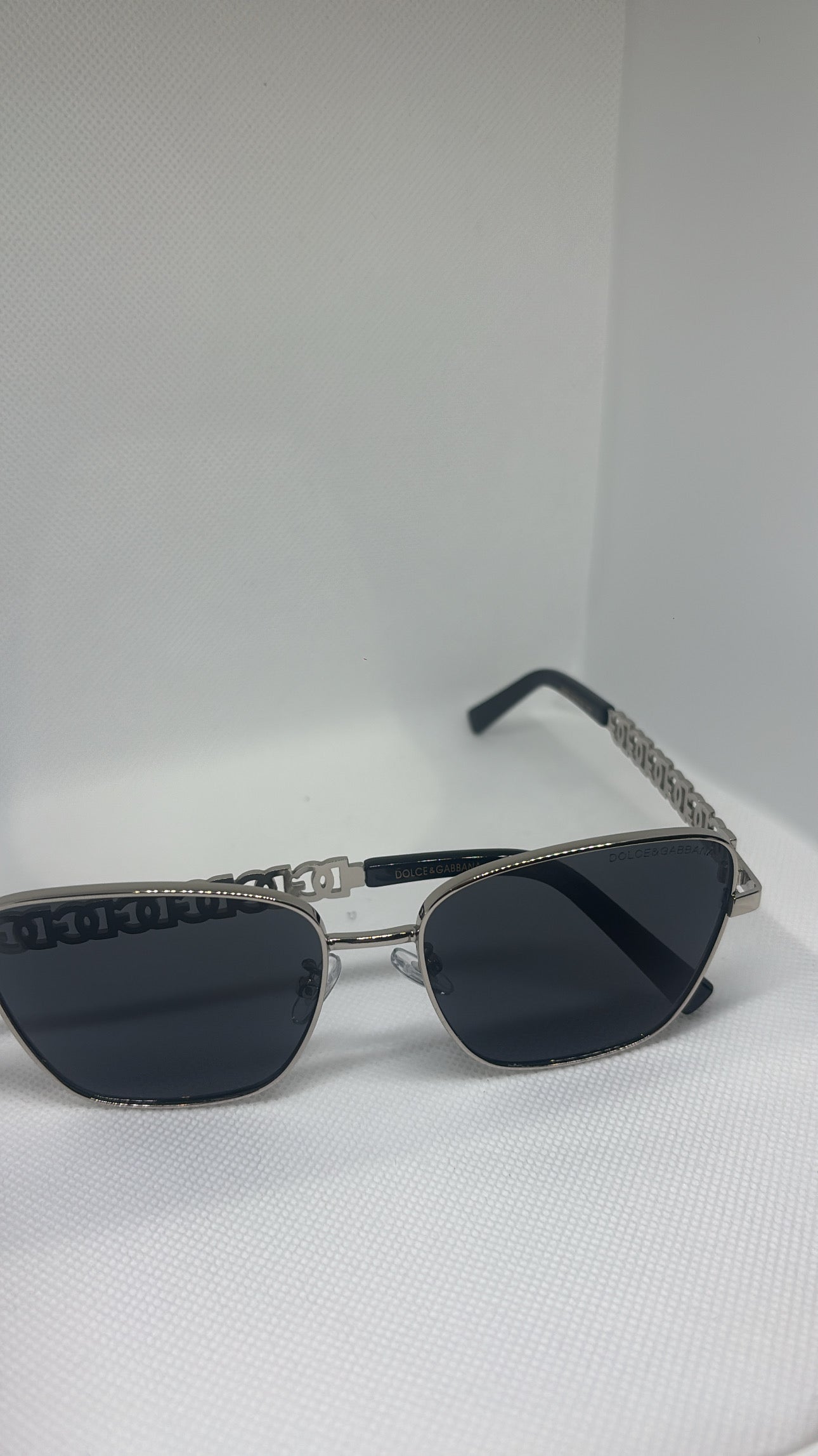 DG SILVER SUNGLASSES