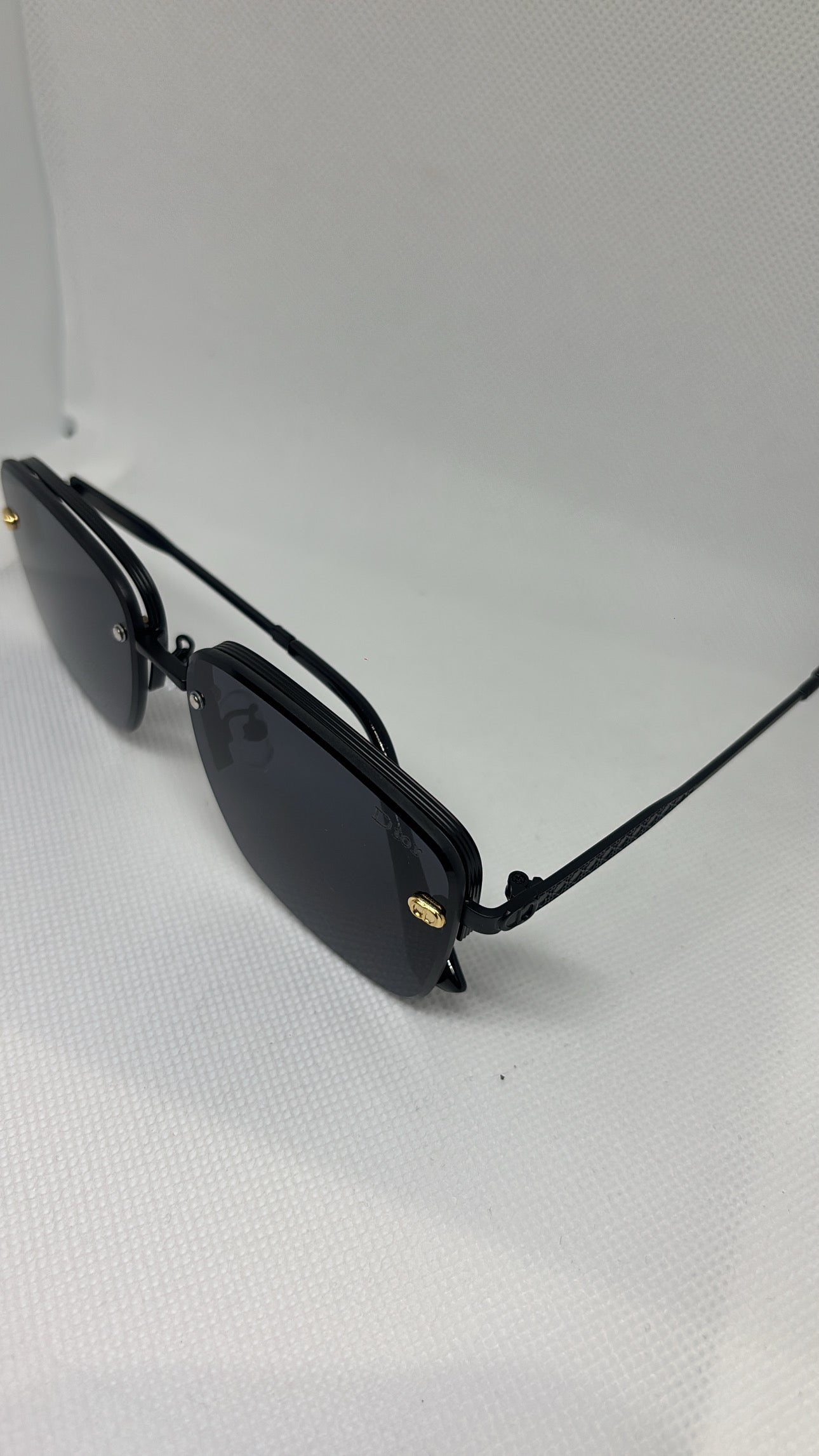 BLACK WOMENS SUNGLASSES