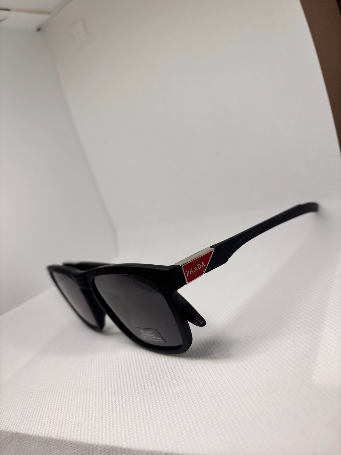 MENS PRADA SUNGLASSES