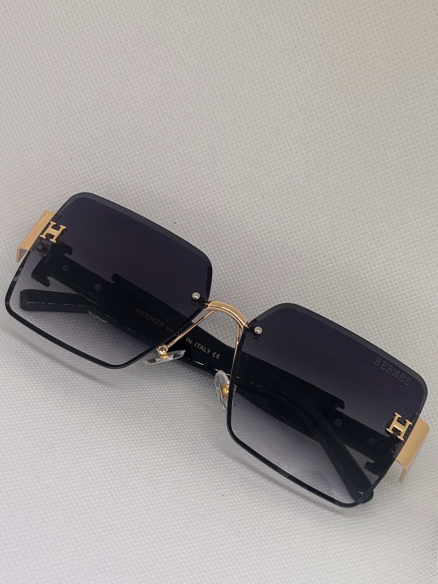 BLACK H SUNGLASSES
