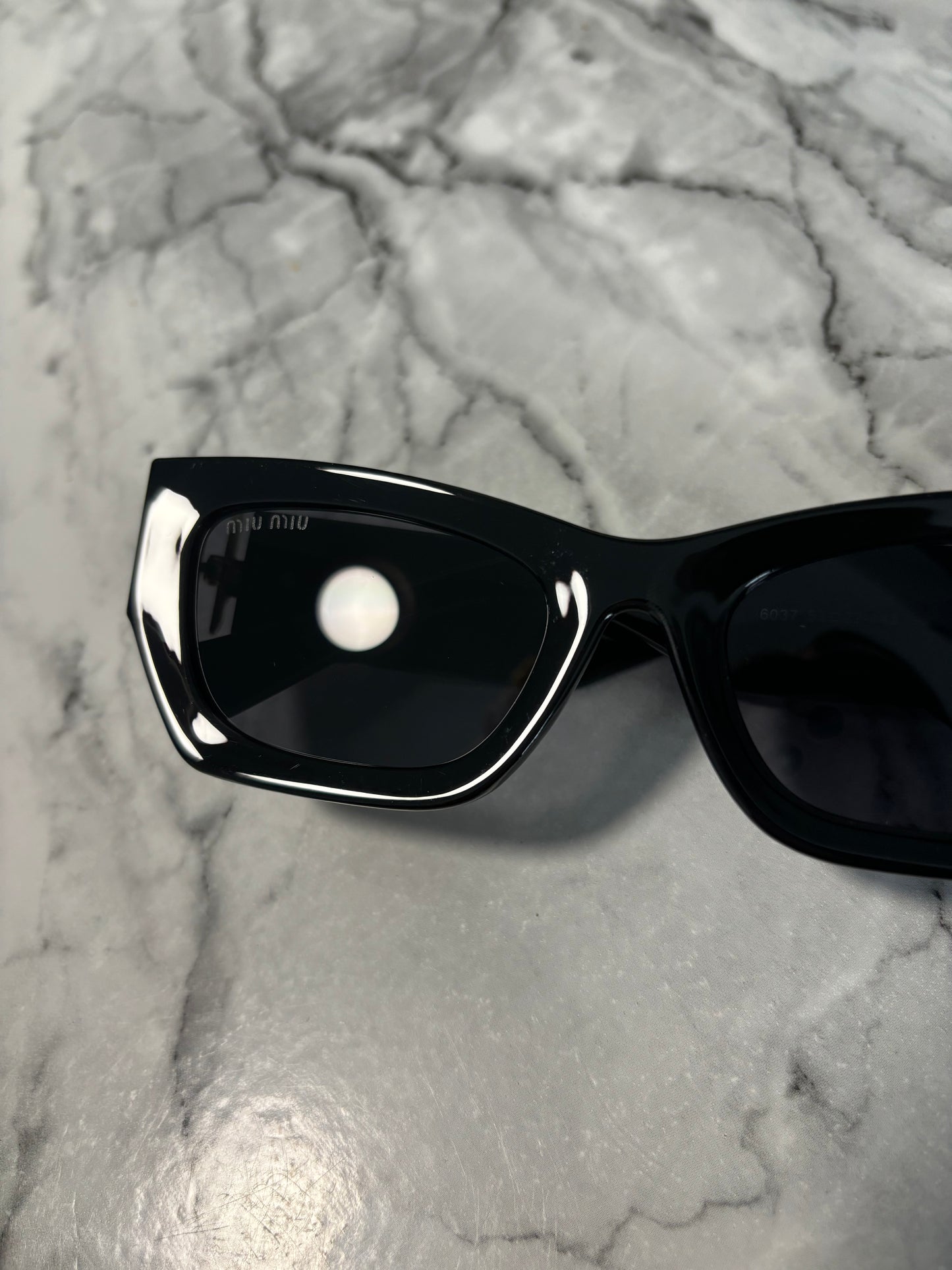 MIU SUNGLASSES