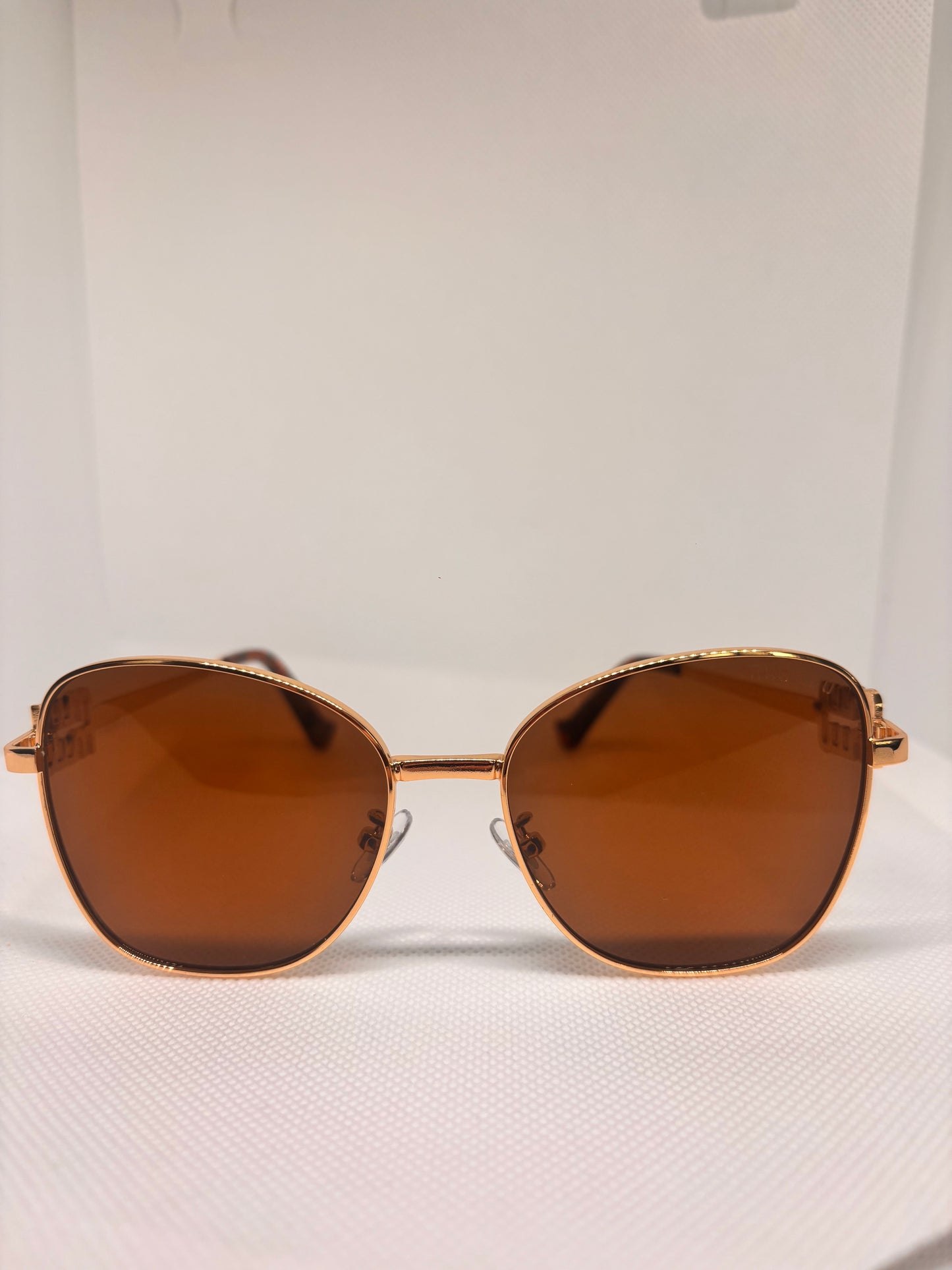 GOLD AND BROWN MIU