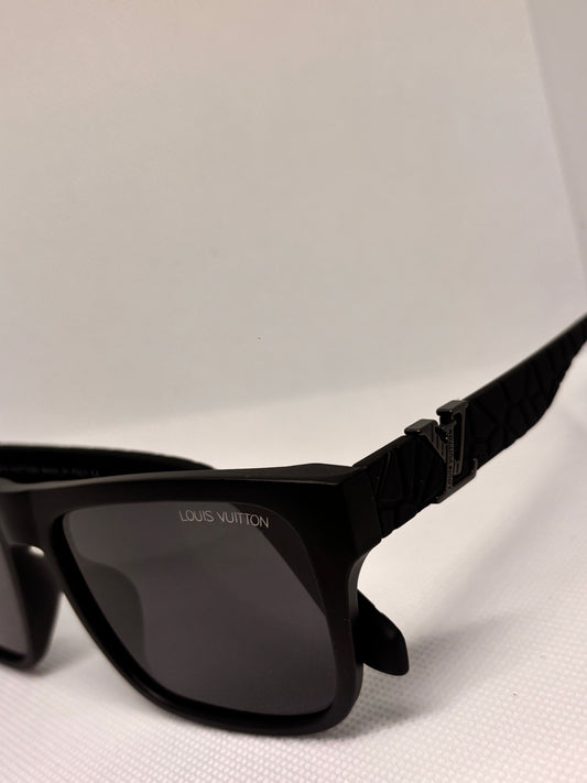 MENS LV SUNGLASSES