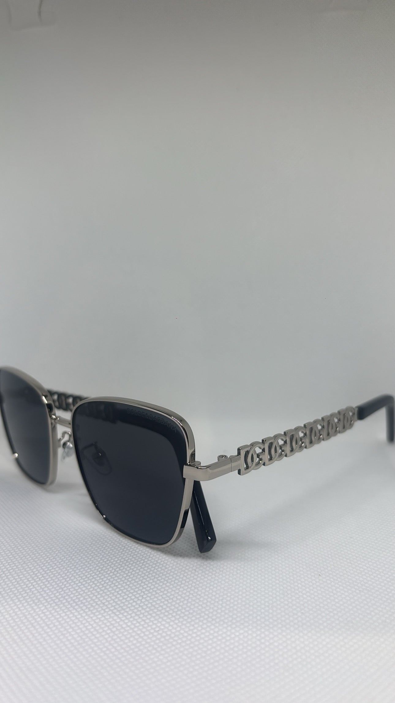DG SILVER SUNGLASSES