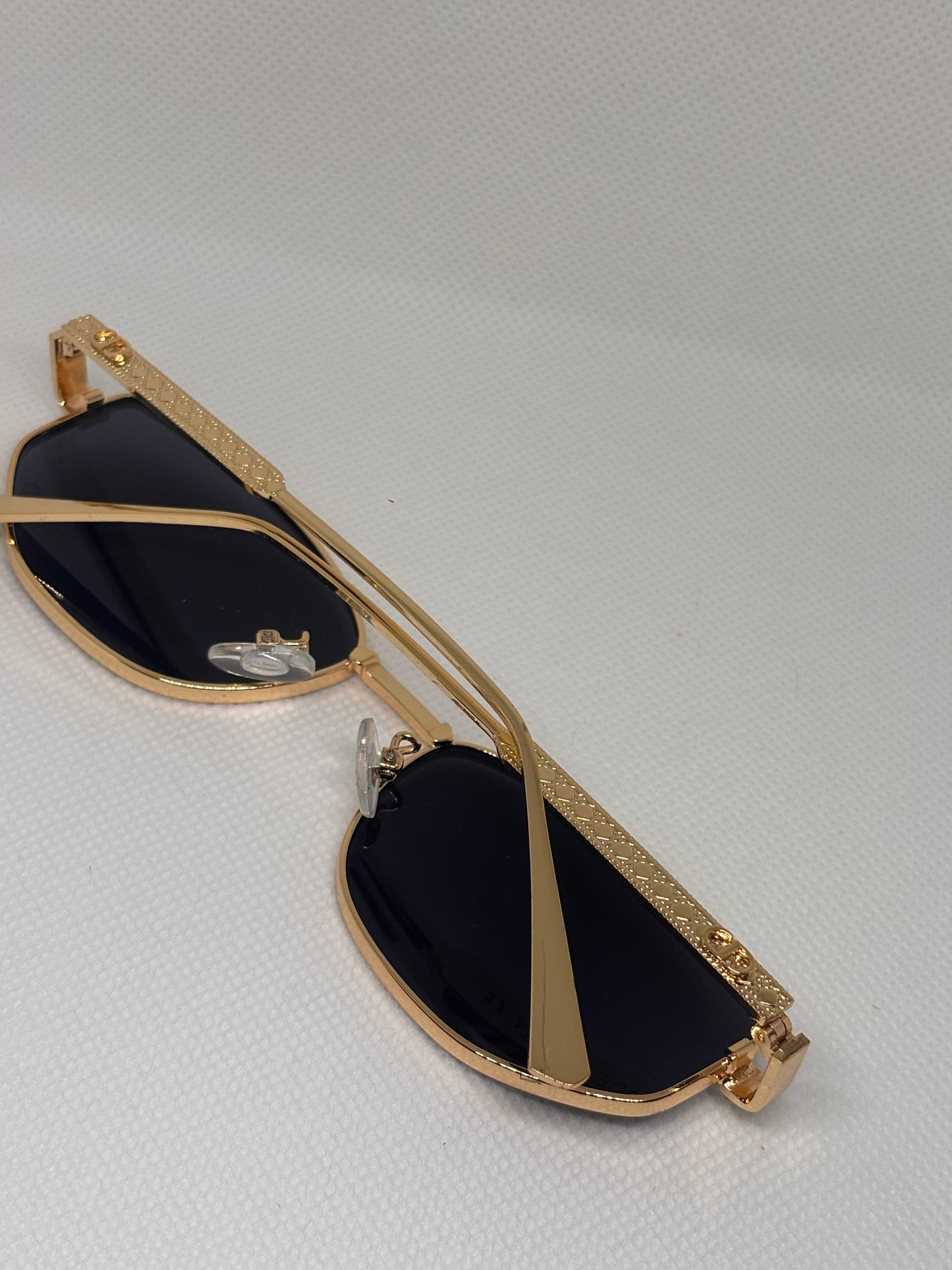 CD SUNGLASSES