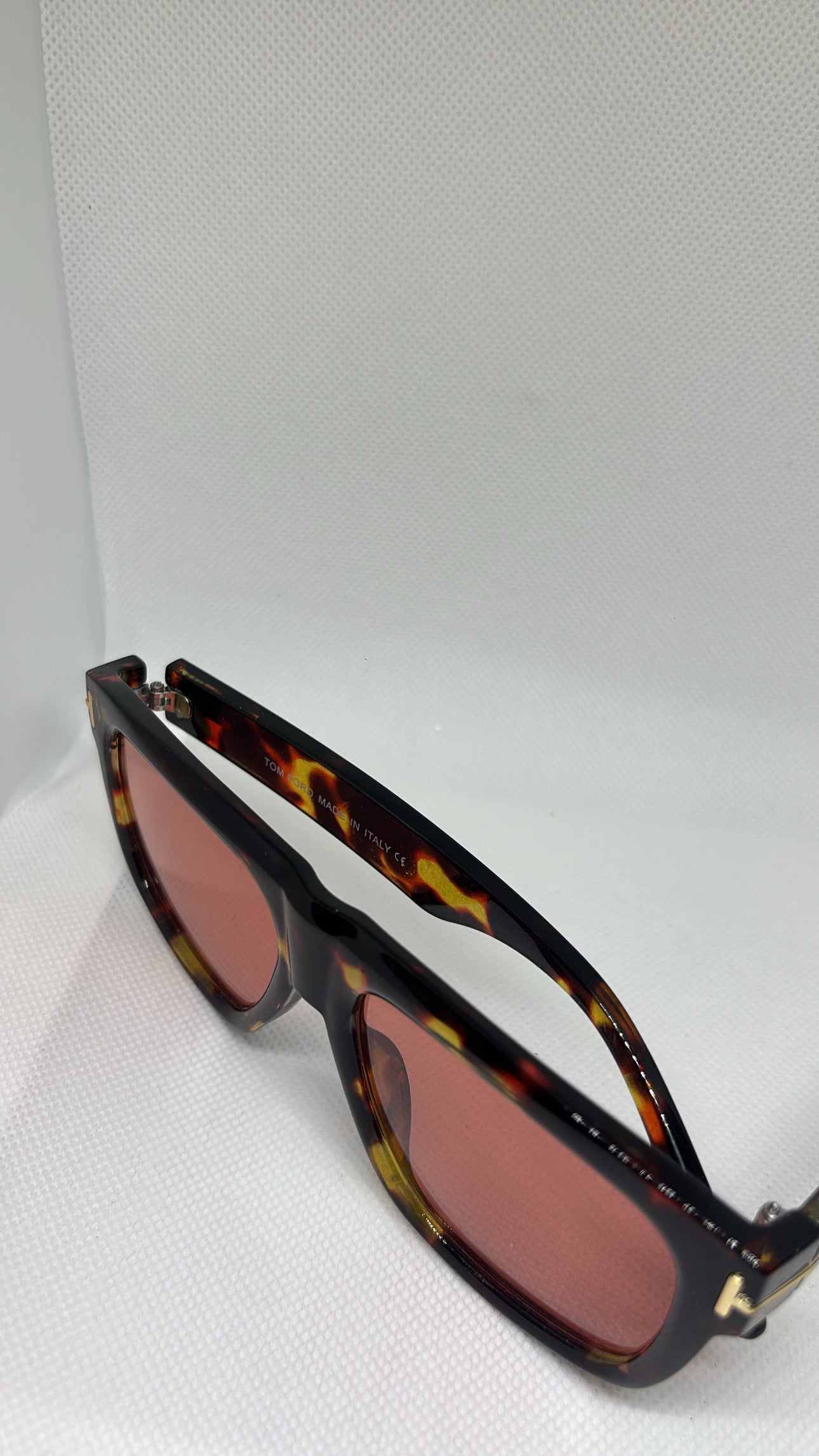 TF SUNGLASSES