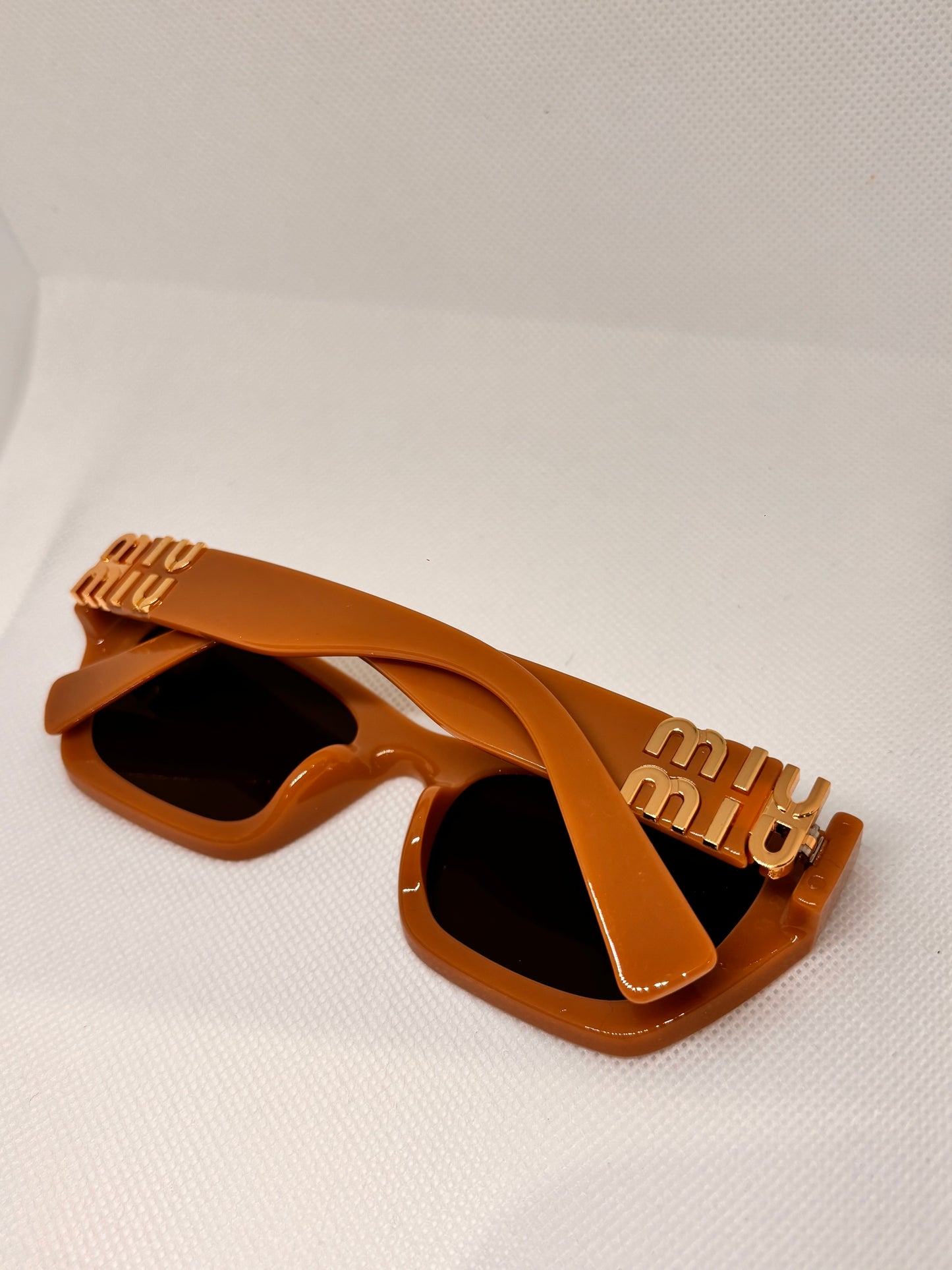 BEIGE MIU SUNGLASSES