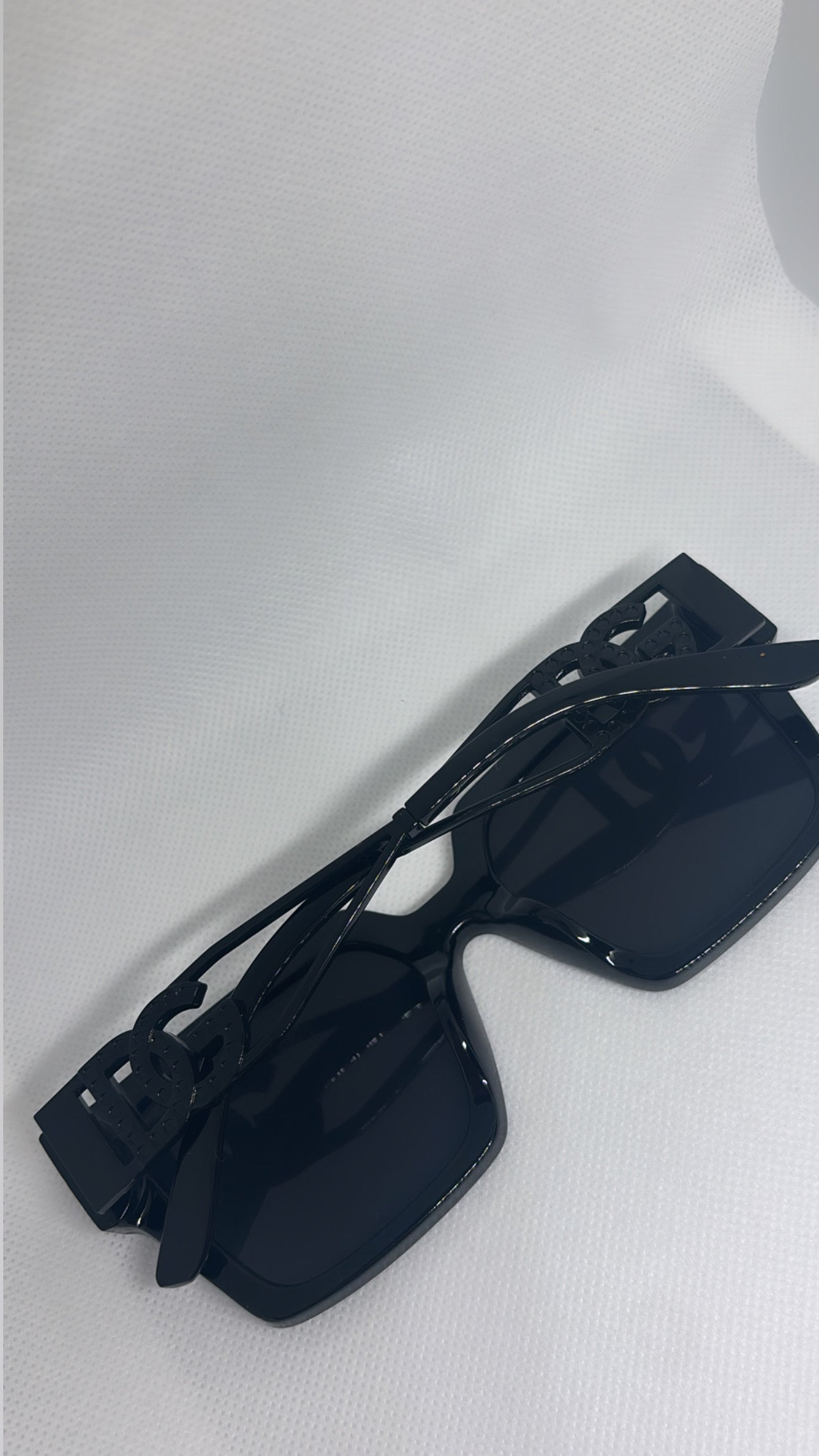 DG SUNGLASSES