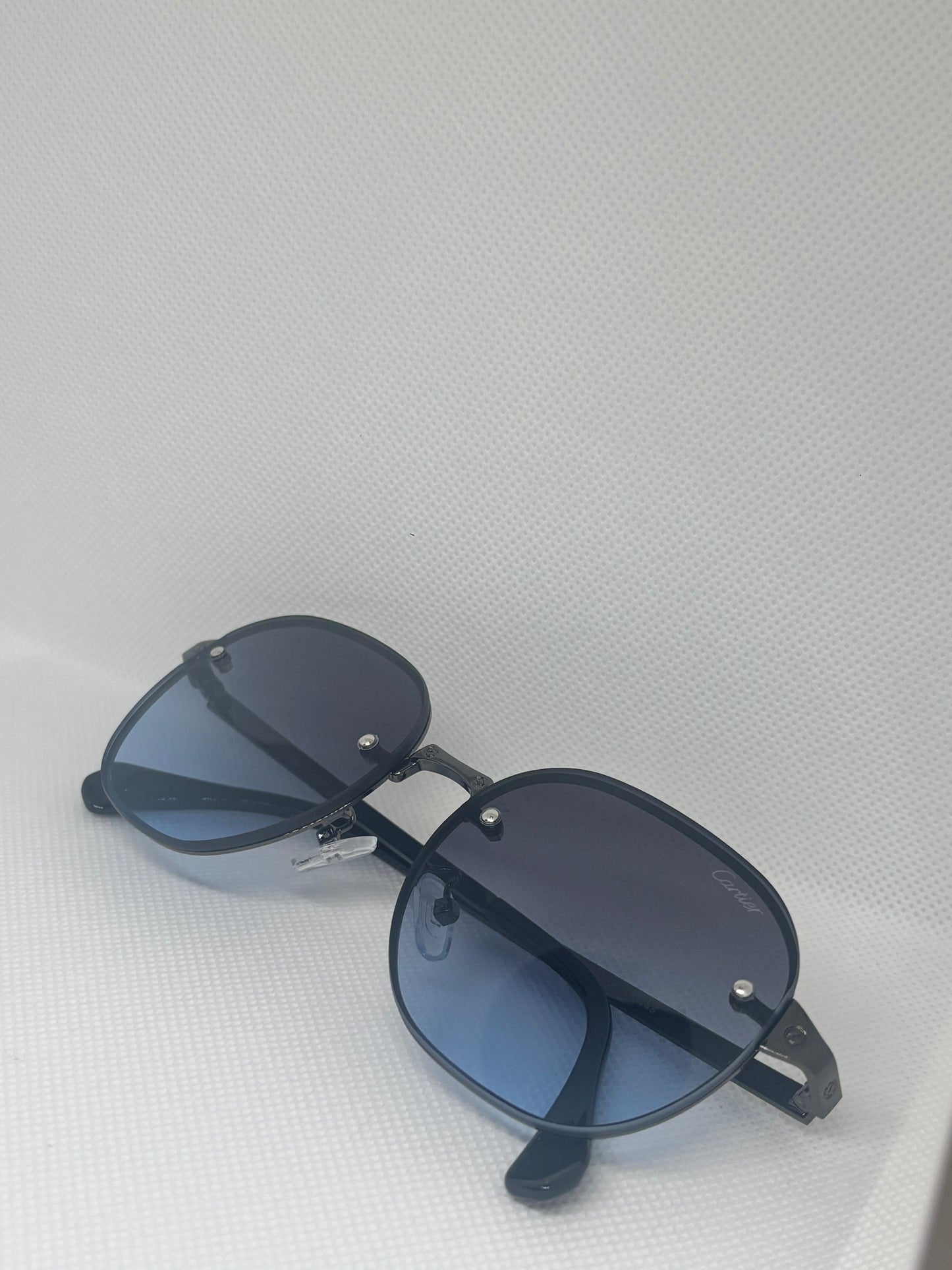 CART BLUE SUNGLASSES