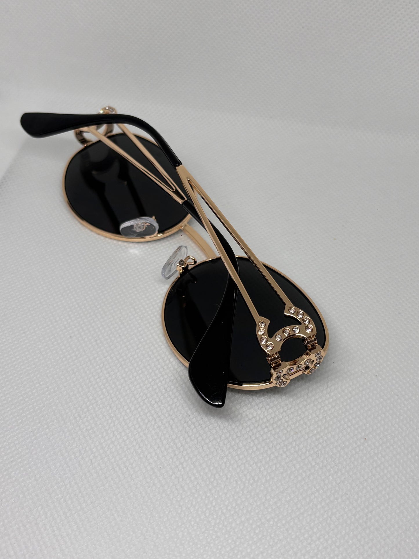 GOLD SUNGLASSES