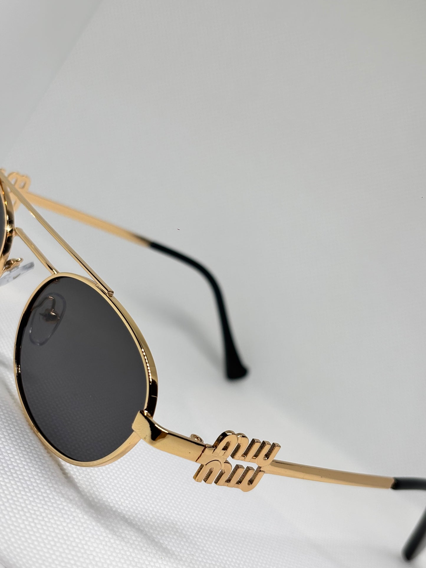 MIU GOLD SUNGLASSES